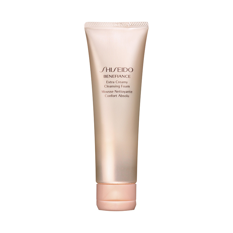 Benefiance Extra Creamy cleansing Foam