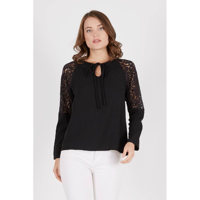 Page Lacey Blouse Black