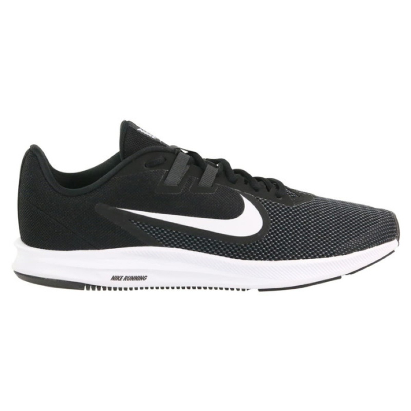 aq7486 001 nike
