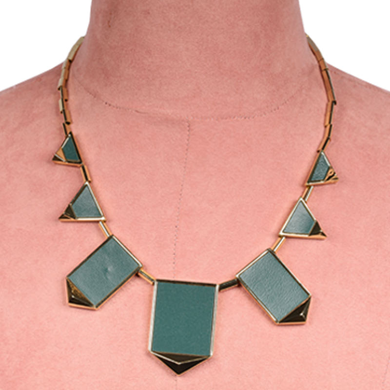 House of Harlow 1960 - Classic Station Pyramid Necklace Juniper