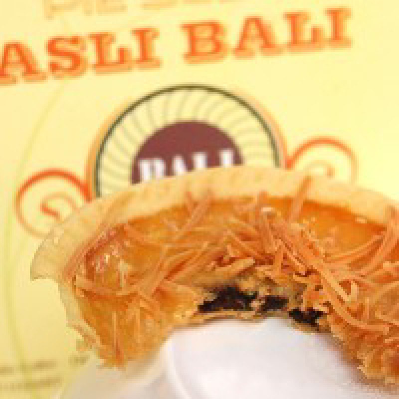 Pie Susu cap Asli Bali (Coklat Keju) isi 30/kotak