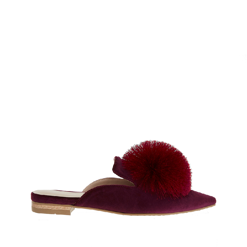 Andre Valentino Courtney Sandals Maroon